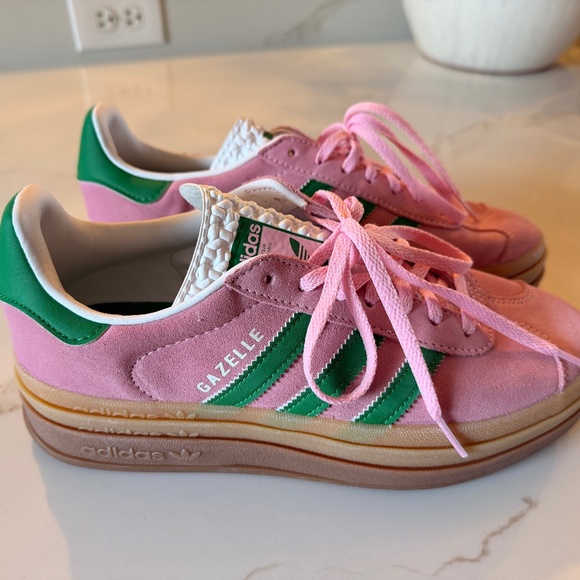 Adidas bold gazelle pink and green size 7.5 - Picture 1 of 4
